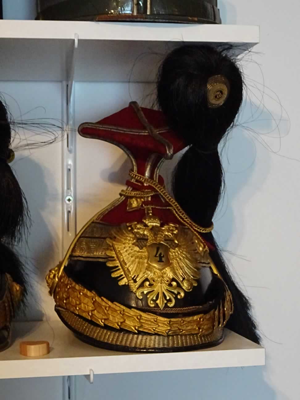 Österreich Monarchie Kopfbedeckungen Dragonerhelm, Ulanen Tschapka, Polizeihelme, Tschako